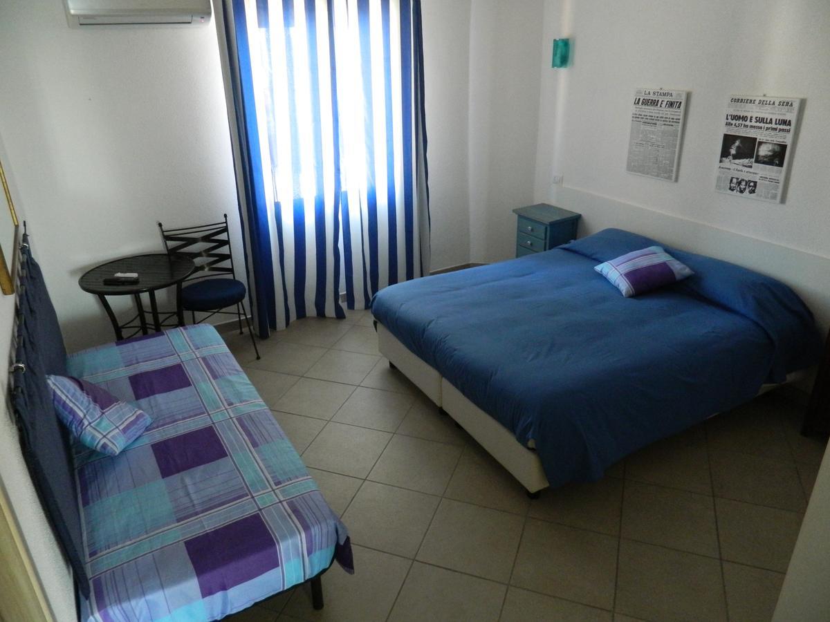Chez Coco' Hotel La Maddalena  Esterno foto